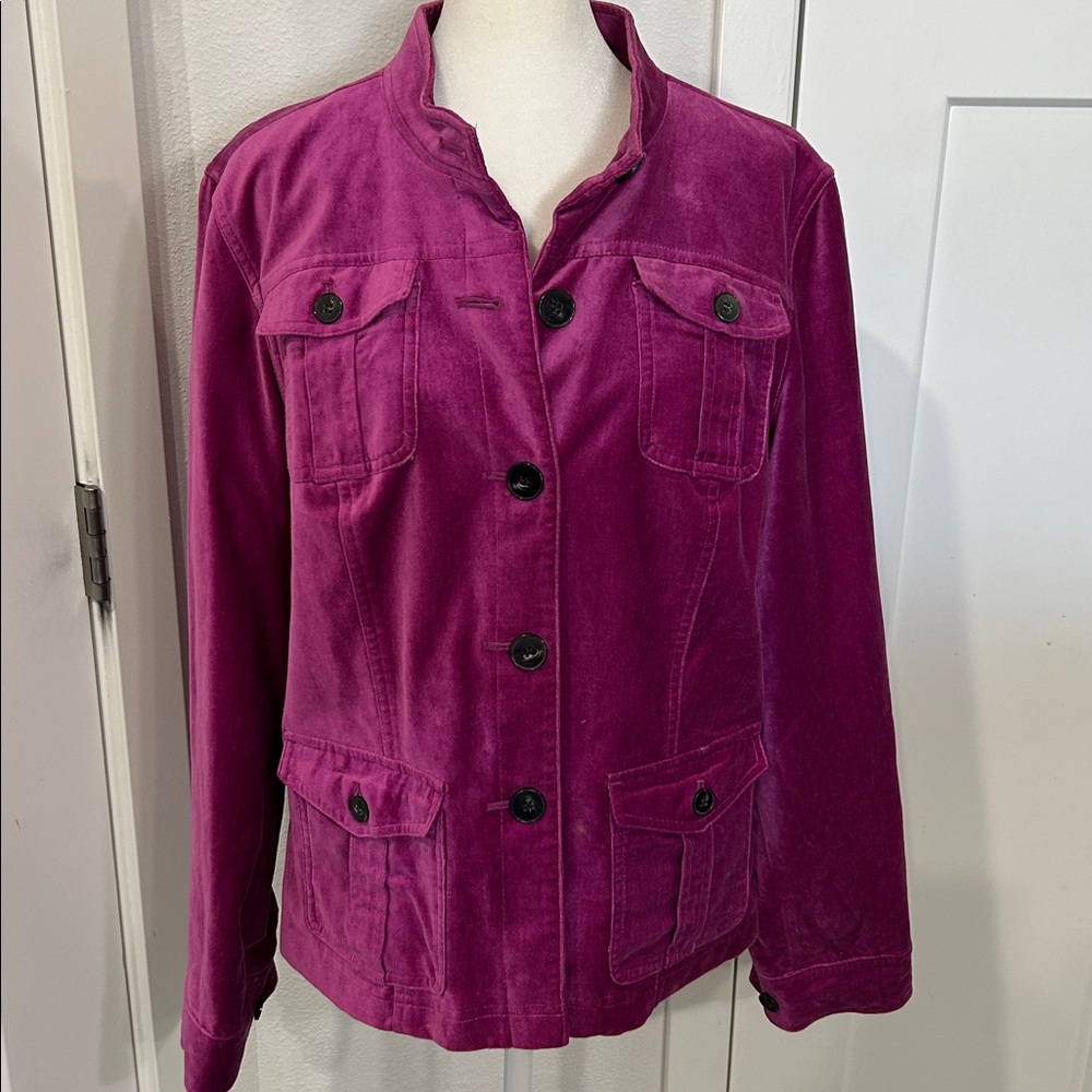 Covington womenโs Vibrant Fuchsia Button-Up Jacket. has a velvety feeling.